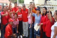 Los candidatos Tito Oviedo y Rafael Gil Barrios, junto al los responsables del Comando de Campaña Bolívar 200, visitan constantemente sectores populares de los tres municipios que conforman el circuito 1 de Bolívar.